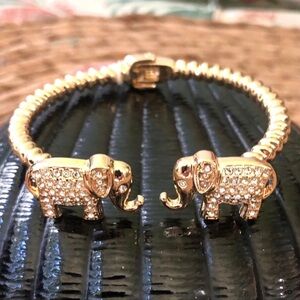 NWT Lilly Pulitzer GOLD LUCKY ELEPHANT BRACELET